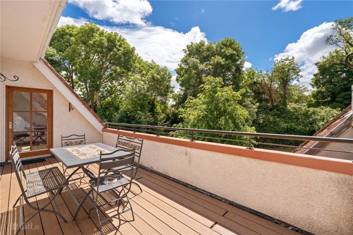 57 Cairnbrook Avenue, Carrickmines, Dublin 18, D18Y662