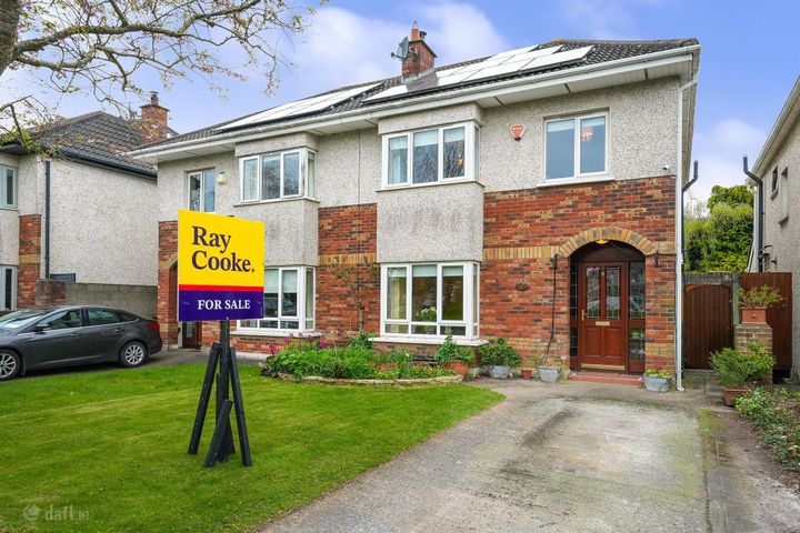 8 The Way, Hunters Run, Clonee, Dublin 15