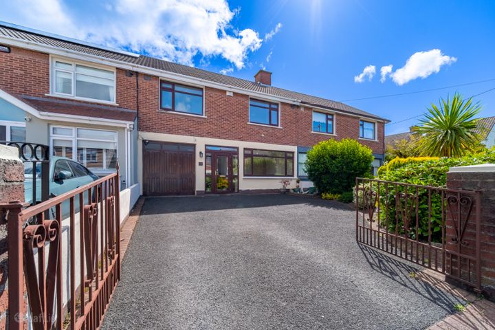 84 Meadow Vale, Blackrock, Kill O' The Grange, Co. Dublin, A94HK18