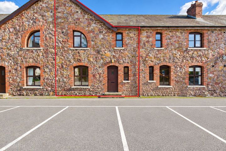 8 The Coachman's Yard, Horetown South, Foulksmills, Co. Wexford, Y35N7CE