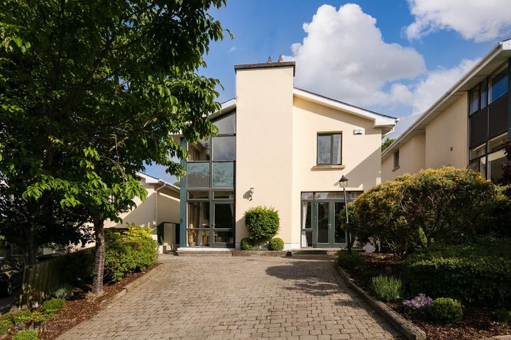 9 Carraig Grennane, Killiney Ave, Killiney, Dublin
