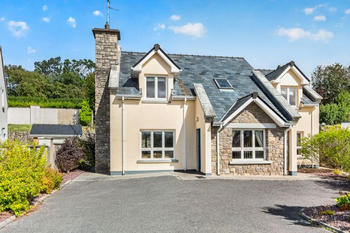 4 Oyster Bay, Rosses Point, Cregg, Co. Sligo, F91R9T4