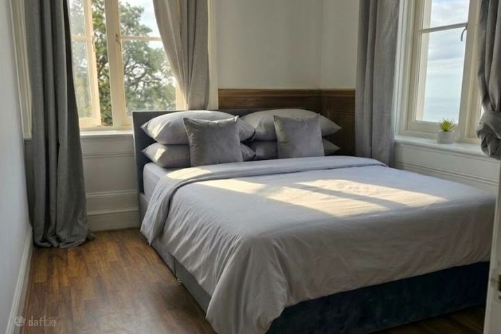 2nd Floor Apartment, O'Connell Street Upper, Dublin 1, Dublin 1