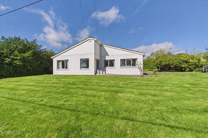 Barntick, Clarecastle, Ennis, Co Clare, V95 N53V