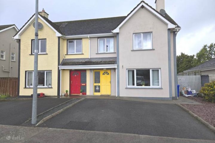 24 Claremont, Ballyforan, Co. Roscommon, H53KC43
