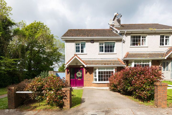 8 Careystown Meadows, Whitegate, Co. Cork, P25R886