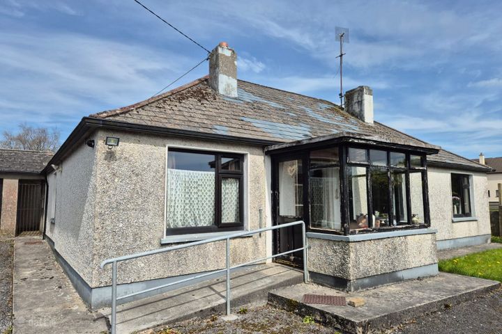 Ballinamona Park, Tuam, Co. Galway, H54YT35