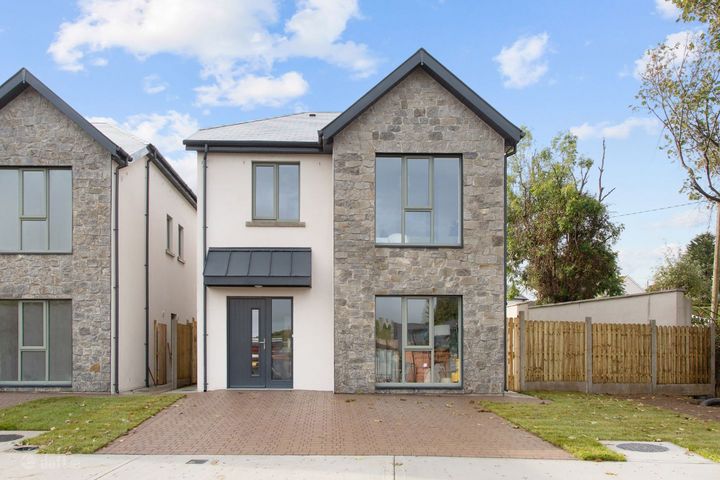 Oghill Grove, Redcross, Co. Wicklow
