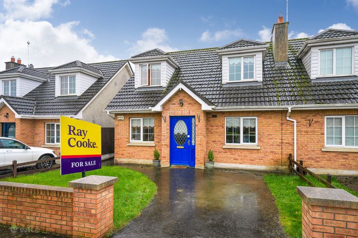 3 Glebe Square, Newcastle, Co. Dublin - Photo 2