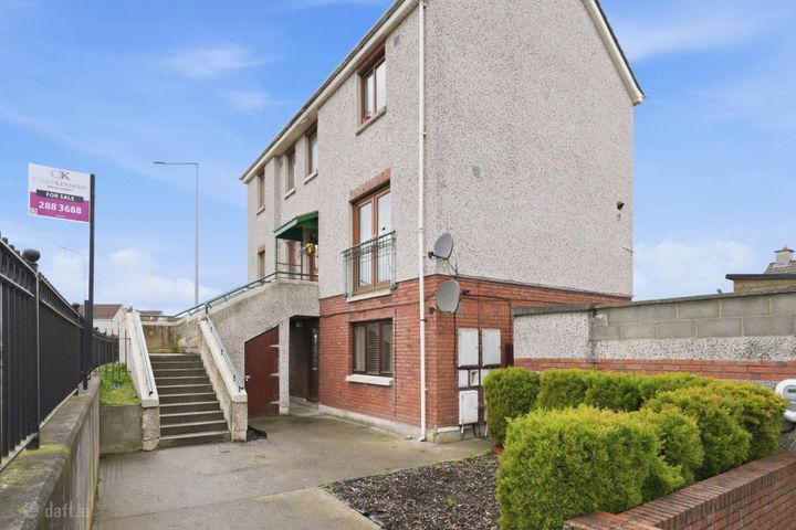 27 Whitestown Walk, Blanchardstown, Dublin 15, Co. Dublin, D15XW67