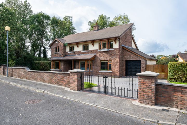 1 Sheena, Charleville Road, Tullamore, Co Offaly, R35 F991