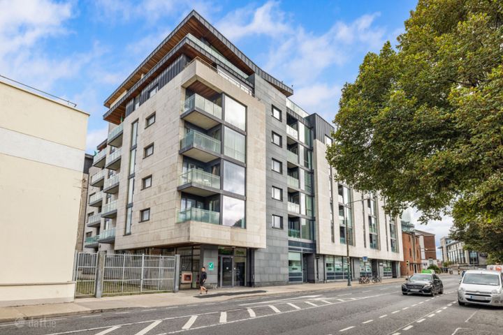 Apartment 410, Shelbourne Plaza, Hanover Quay, Dublin 4, D04W1W5