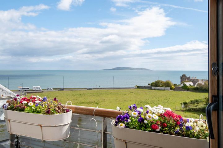 Penthouse 14 The Anchorage, The Crescent, Robswall, Malahide, Co. Dublin, K36XC62