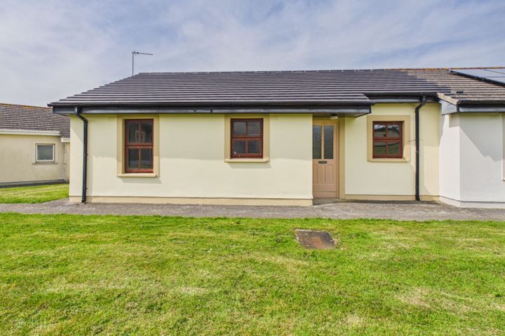 21 Pebble Place, Pebble Beach, Tramore, Co. Waterford, X91E7P4