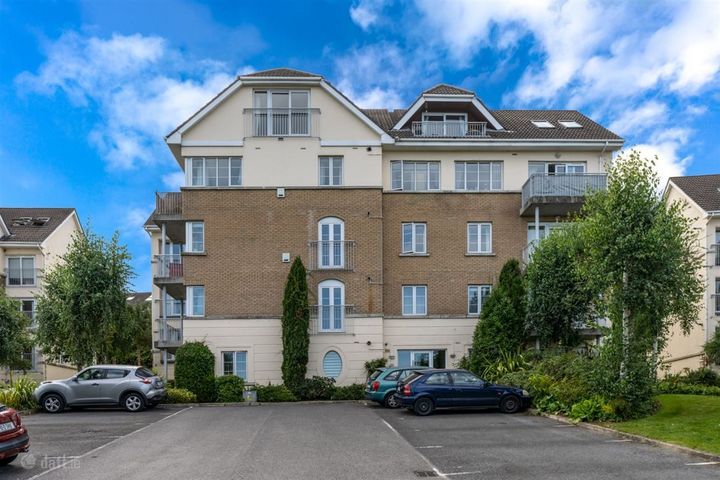 Apartment 4, Granite Court, Stepaside, Dublin 18, D18YF96