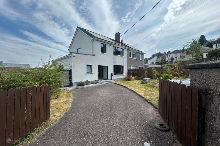 11 Cahergal Lawn, Ballyvolane, Dillons Cross, Co. Cork, T23F5Y0