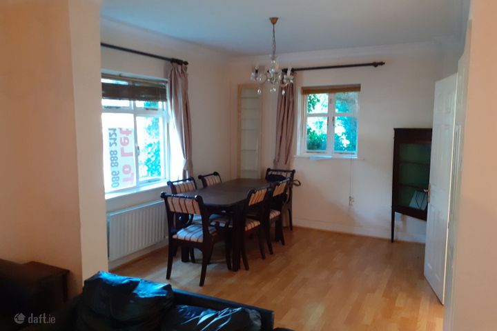 Hampton  Park St Helens Wood , Bootestown , Stillorgan, Co. Dublin