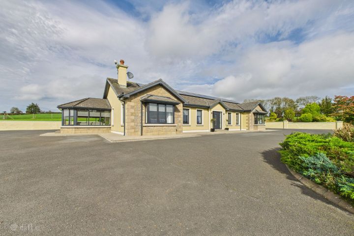 Tír Na Nóg, Kilmovee, Portlaw, Co. Waterford, X91A3N8