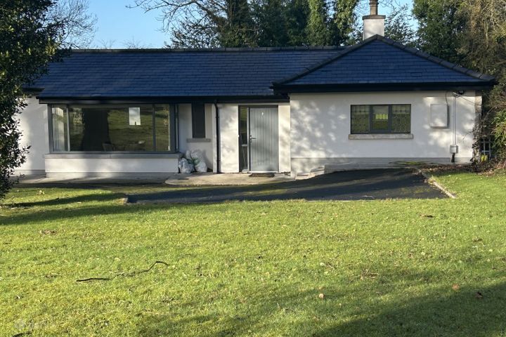 HUTTONREAD STUD, Steelstown, Kill, Co. Kildare