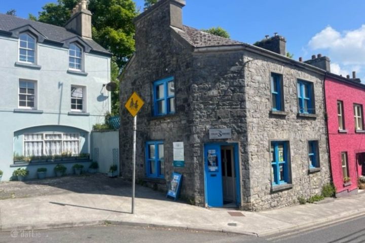 Tigh Sayre, Main Street, Kinvara, Co. Galway, H91D58V