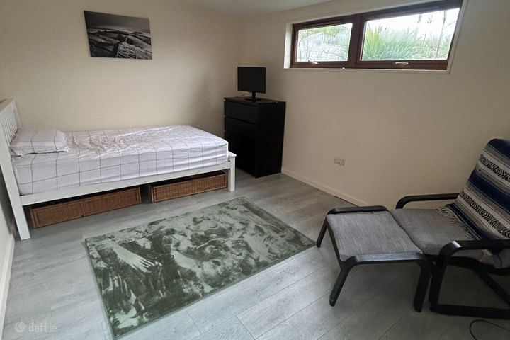 1 Cuirt Merriman, Ardnaculla, Ennistymon, Ennis, C, Ennistymon, Co. Clare