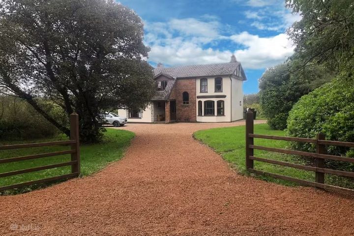 Ballyconnell, Falcarragh, Letterkenny, Falcarragh, Co. Donegal