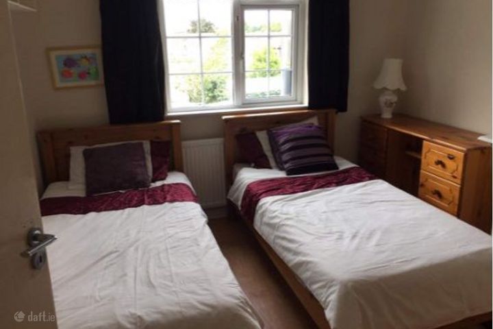 Oldbawn Rd, Tallaght, Dublin 24