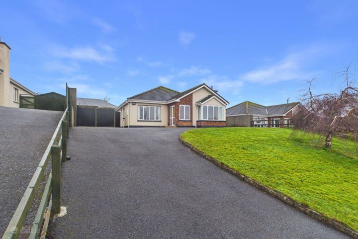 5 Pine Road, The Woodlands, Portlaw, Co. Waterford, X91V9X6