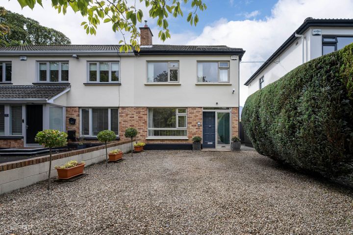 2 Roebuck Downs, Goatstown, Dublin 14, Co. Dublin, D14C981