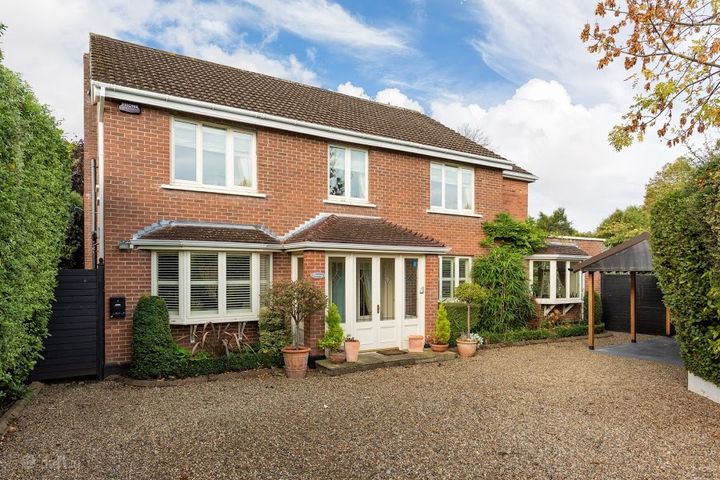 Glashedy, 1 Avonmore, Leopardstown Rd Dublin 18, Dublin 18, Dublin