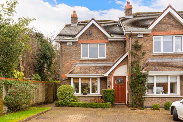 4 Brighton Lodge, Brighton Road, Foxrock, Dublin 18, D18Y9K0