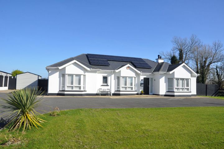 Corach View, 2 Ballyowen, Wellingtonbridge, Co. Wexford, Y35XE24