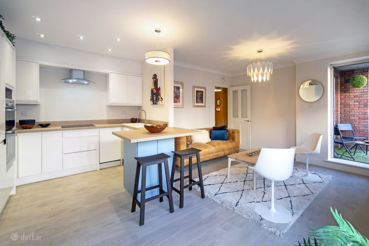 Apt 5, Castle Gate, Lord Edward St Dublin 2, Dublin 2, Dublin