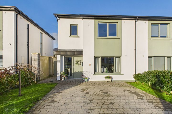 13 Chestnut Hill, Clonard Great, Wexford Town, Co. Wexford, Y35K24E