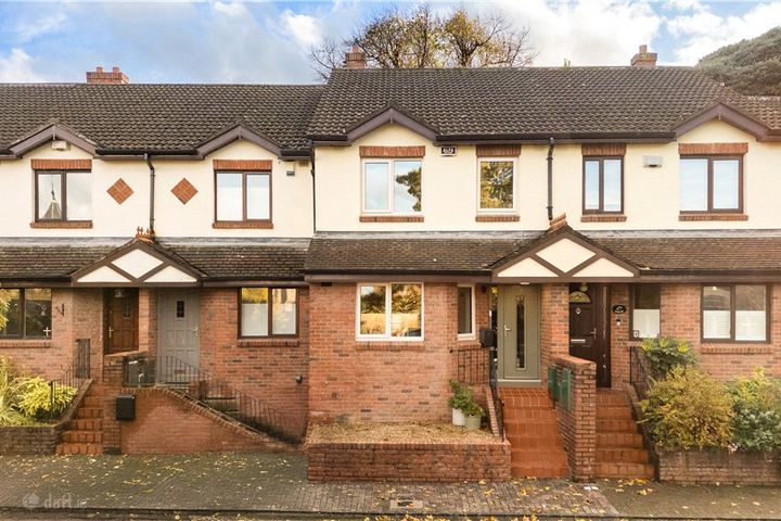 7 Alma Park, Monkstown, Co. Dublin, A94T9X4