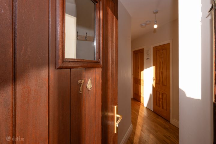 74 Ashmount Court, Silversprings, Tivoli, Cork, T23H022