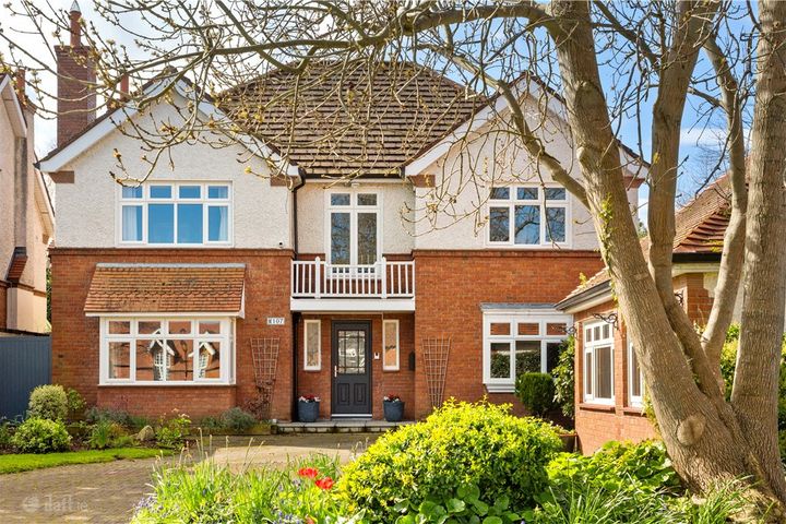 107 Hampton Park, St Helens Wood, Booterstown, Dublin