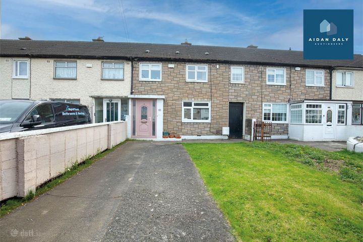 18 Kilbarron Drive, Dublin 5, Kilmore, Dublin 5, D05HY80
