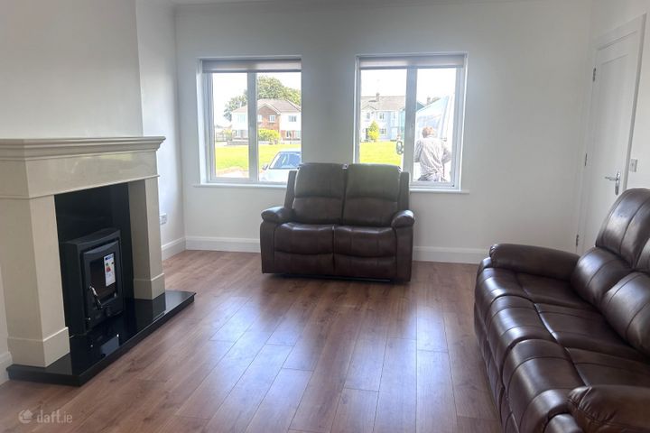 141 Lissadyra, Tuam, Co. Galway