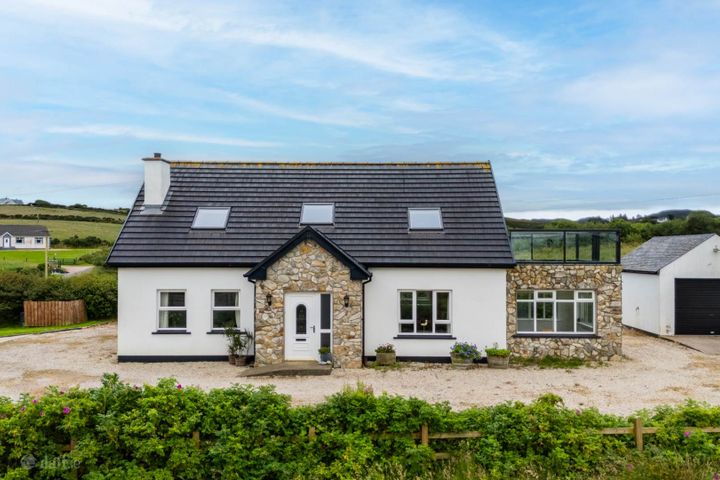 Lowena, Gortnabrade, Carrigart, Co. Donegal, F92RX7A