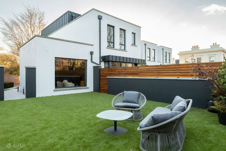 1 Gowrie, Glenageary Road Upper, Glenageary, Co. Dublin