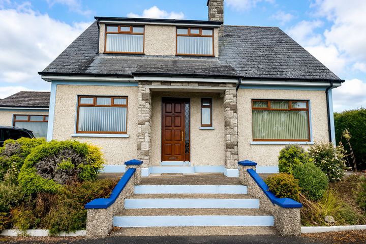 Woodhaven, Clonmore North, Cahir, Co. Tipperary, E21YV67