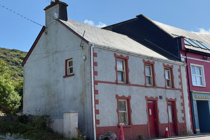 Old Post Office, Ballyferriter Village, Ballyferriter, Co. Kerry, V92H2X4