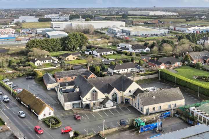 The Thatch, Bar & Kichen, Drogheda, Co. Louth
