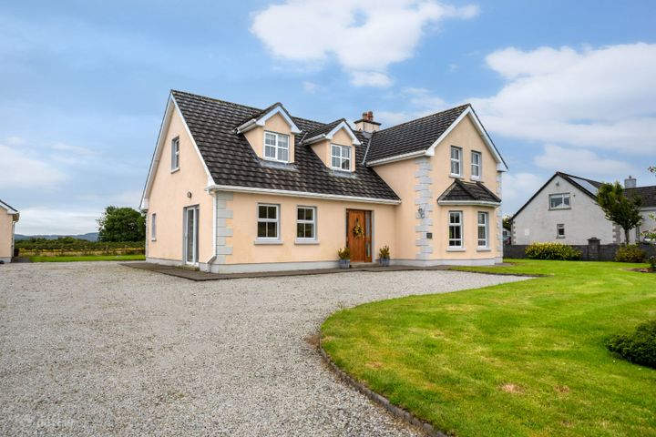 Falcon Rise, Lisduvogue, Knockmore, Brackwansha, Co. Mayo, F26T6P2
