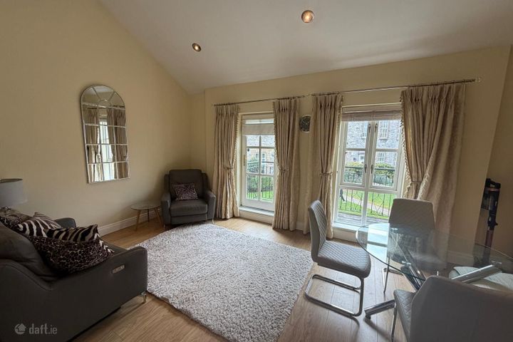 18 Haddington Square, Beggar's Bush, Ballsbridge, Dublin 4