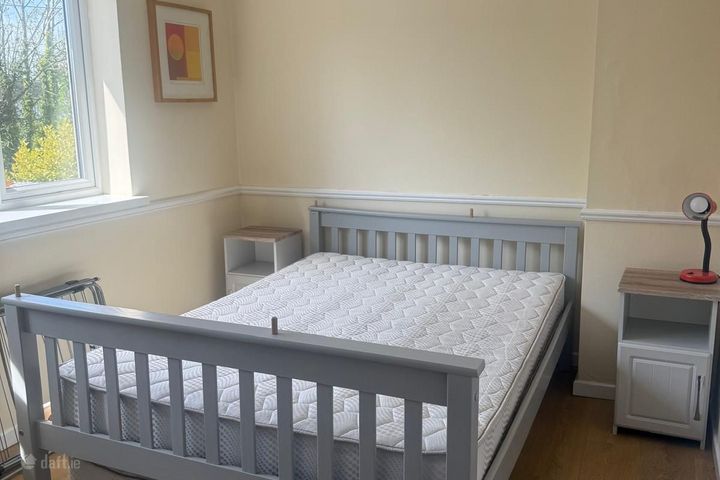 annally park longford, Longford Town, Co. Longford