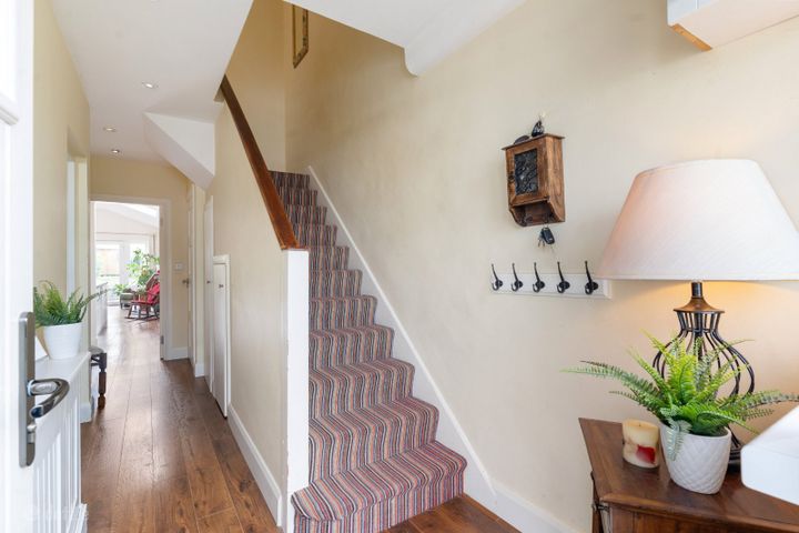 424 Nutgrove Avenue, Churchtown, Dublin 14, D14X850 - Photo 2