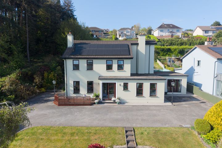 Bellevue, 42 The Highlands, Glounthaune, Co. Cork, T45C858