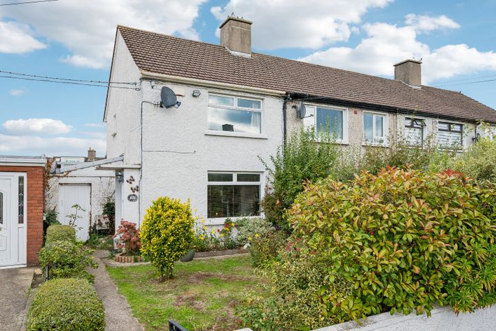 105 Loreto Avenue, Rathfarnham, Dublin 14, D14EK64